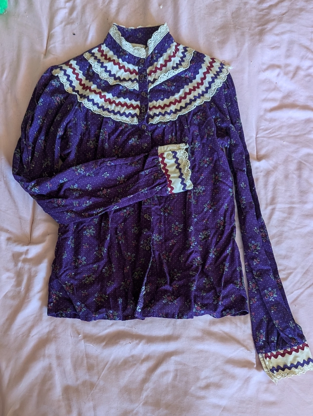 Gunnesax Sample/Prototype  Jessica's Gunnies Women's Purple Floral  Top